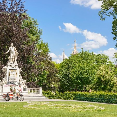 Luxury Suites Liechtenstein Vienna Luaran gambar