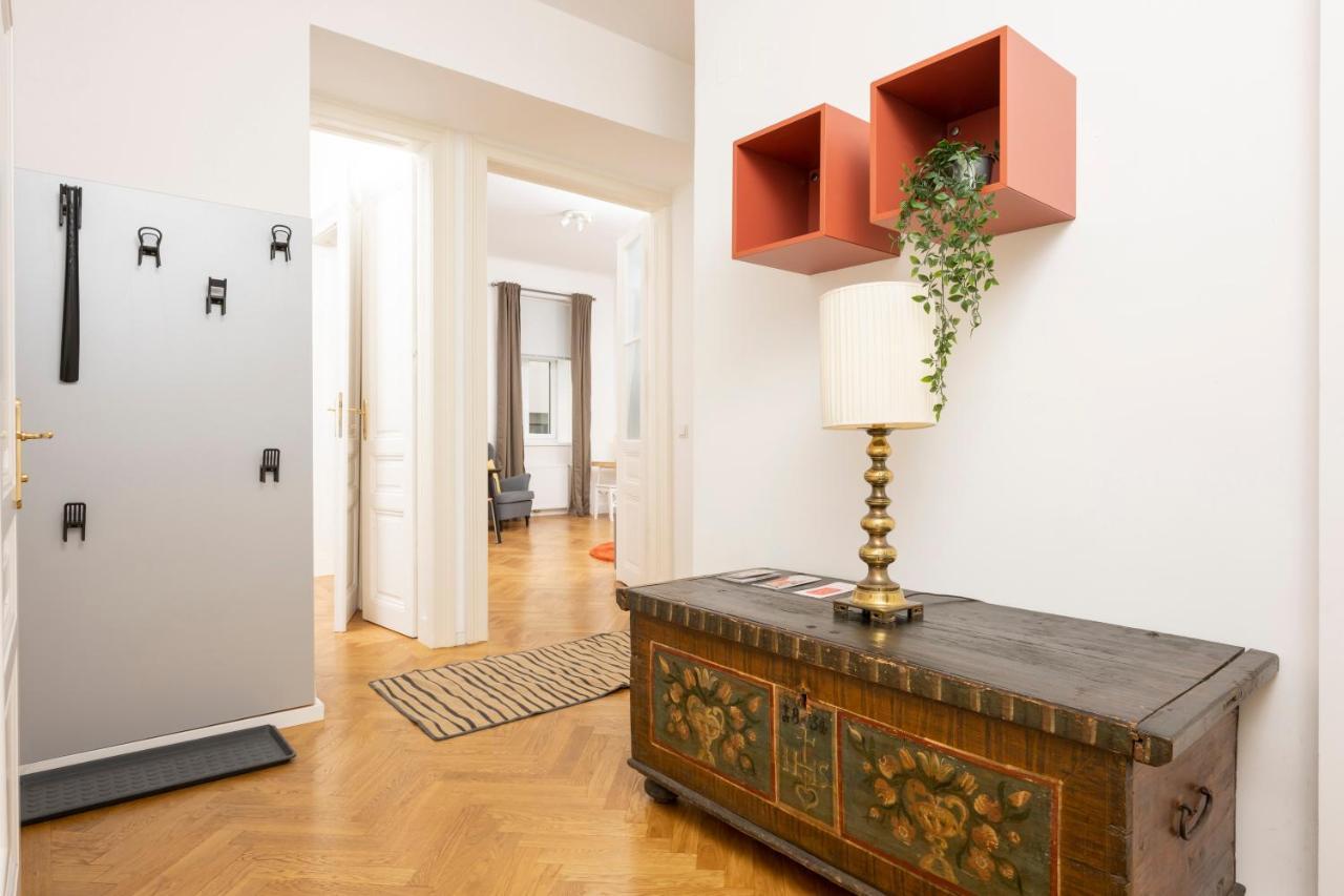 Luxury Suites Liechtenstein Vienna Luaran gambar