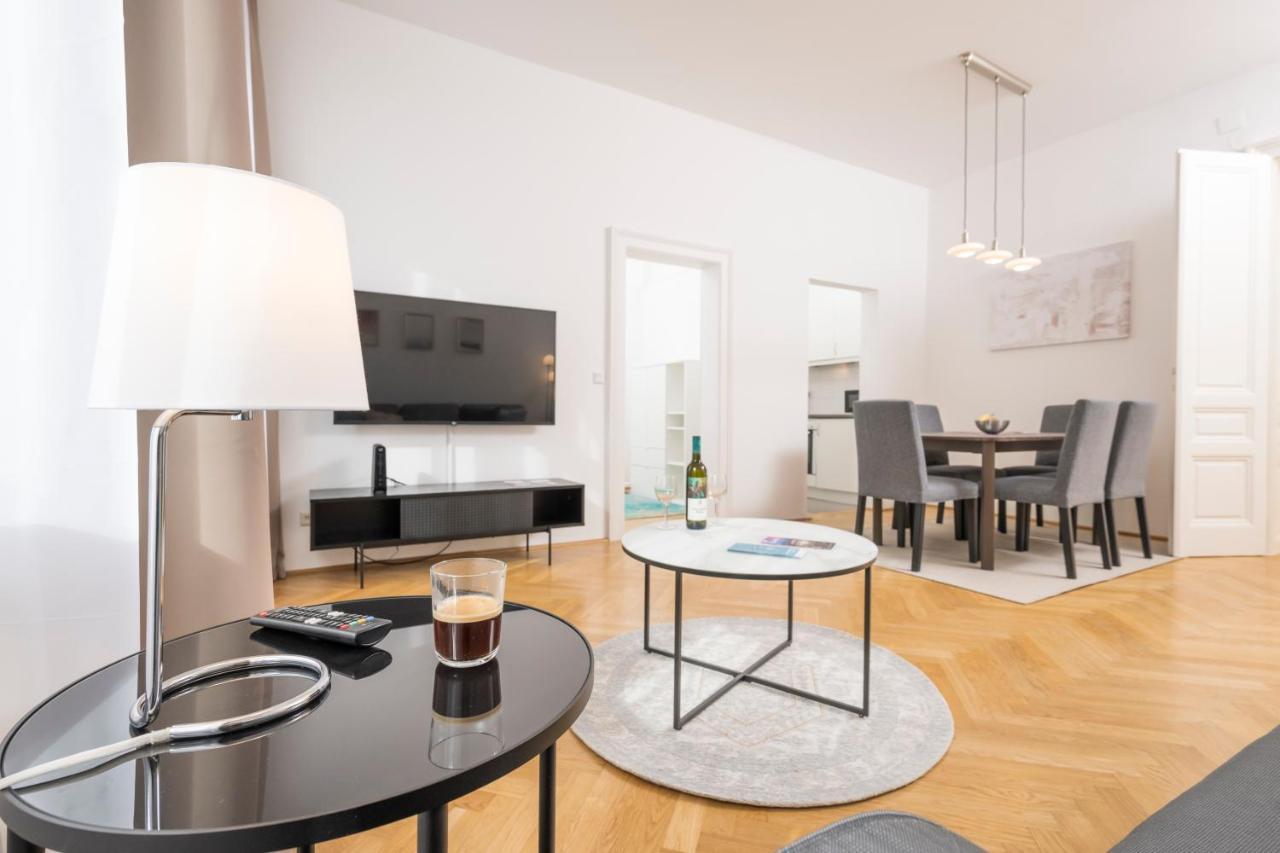 Luxury Suites Liechtenstein Vienna Luaran gambar