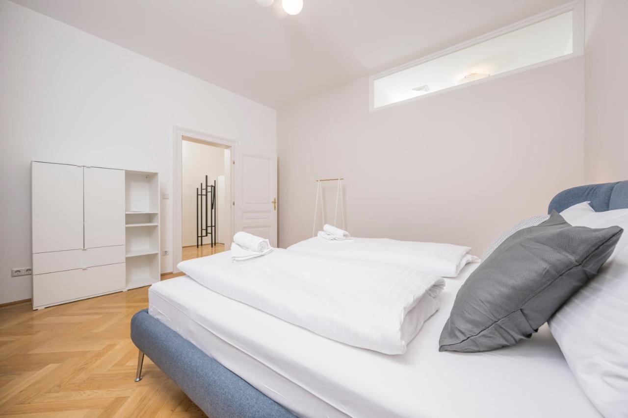 Luxury Suites Liechtenstein Vienna Luaran gambar