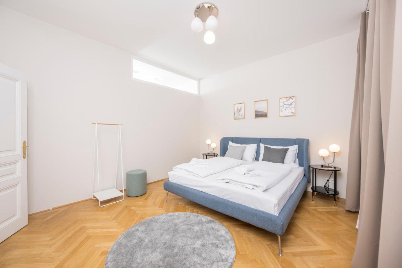 Luxury Suites Liechtenstein Vienna Luaran gambar